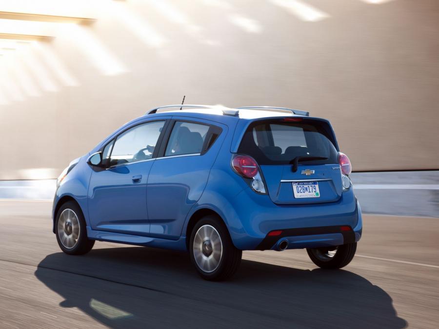 Chevrolet Spark 2012 года  (US) (фото 16 из 16)